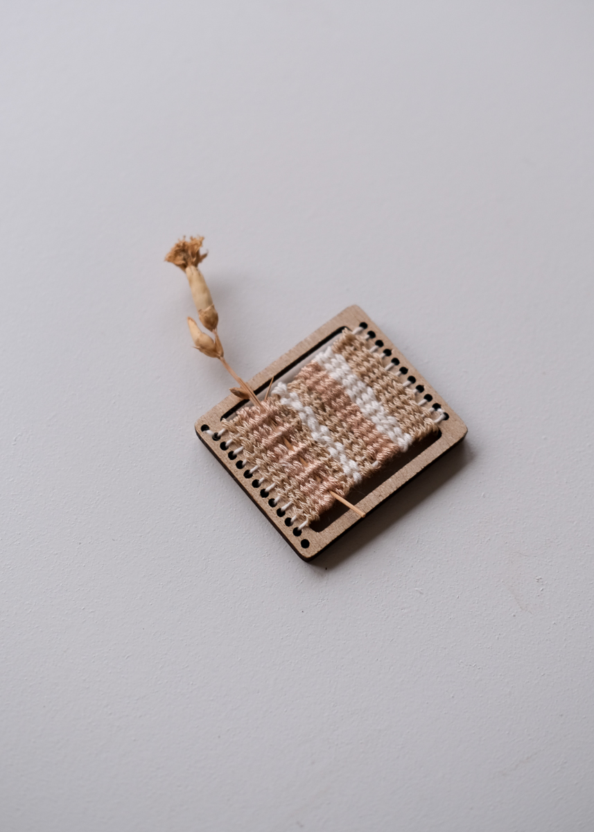 Miniature Artwork Weaving - Dutch wild flower with Cashmere - Image 2